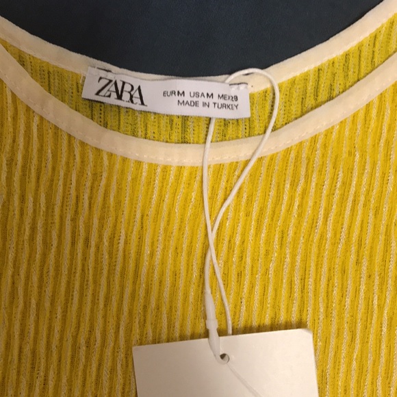 Beautiful yellow tank top in M size. - Picture 2 of 5